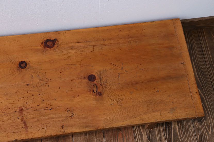 アンティーク家具　古民具・骨董　脚付き!古い木の裁ち板(2)
