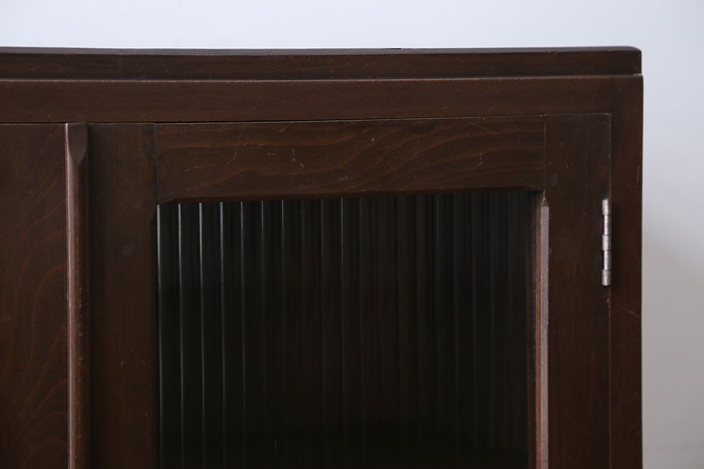 アンティーク家具　アンティーク　モールガラス入り本箱
