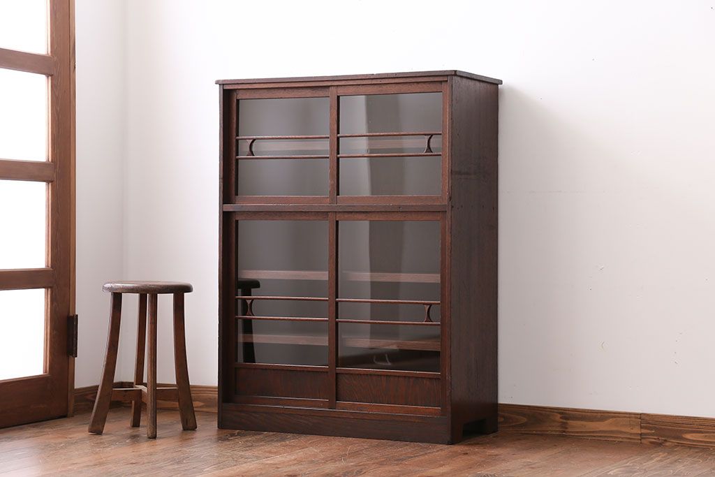 レトロ家具　昭和レトロ　ガラス戸棚