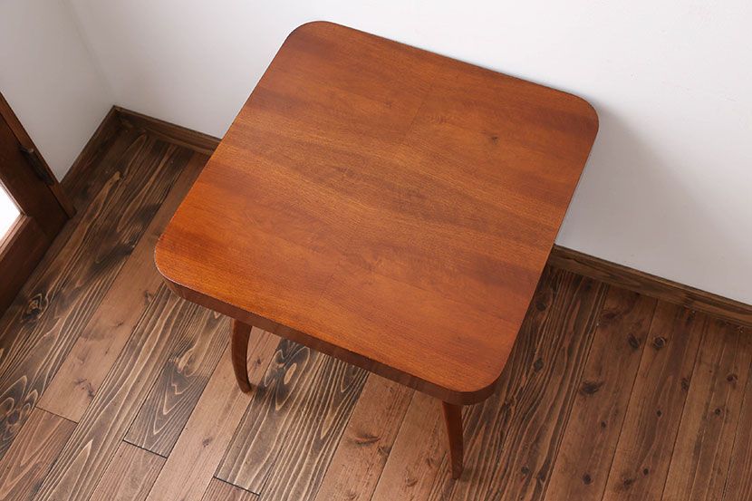 アンティーク家具　イギリスアンティーク　カフェテーブル