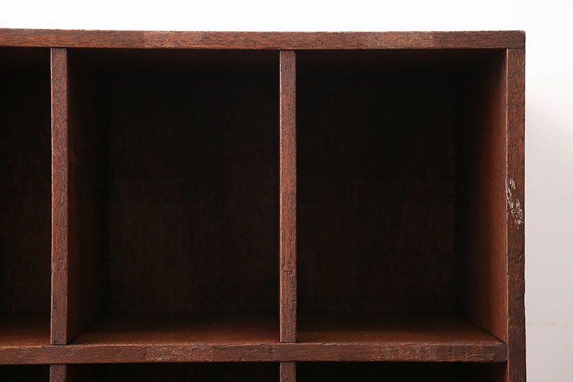 レトロ家具　昭和レトロ　アンティークマス目棚