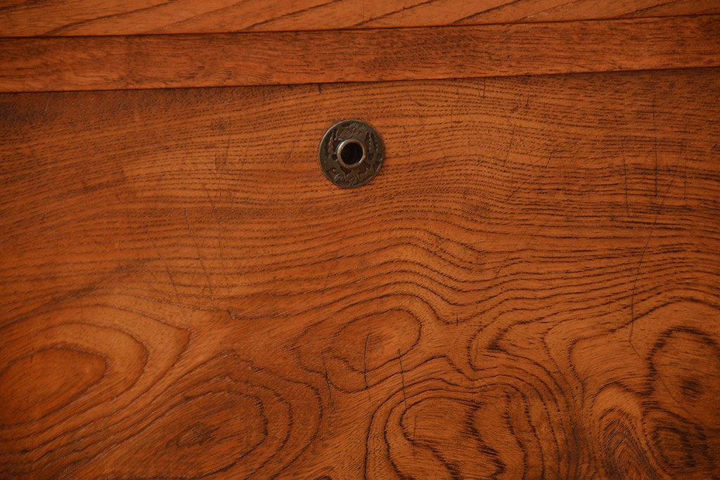 アンティーク家具　前面欅材のシンプルな時代箪笥ローボード(1)