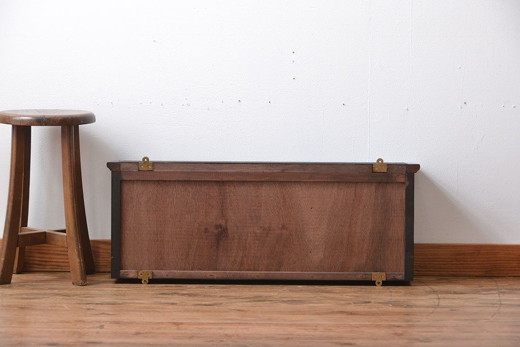 アンティーク家具　アンティーク　シンプルでかわいいウォールキャビネット