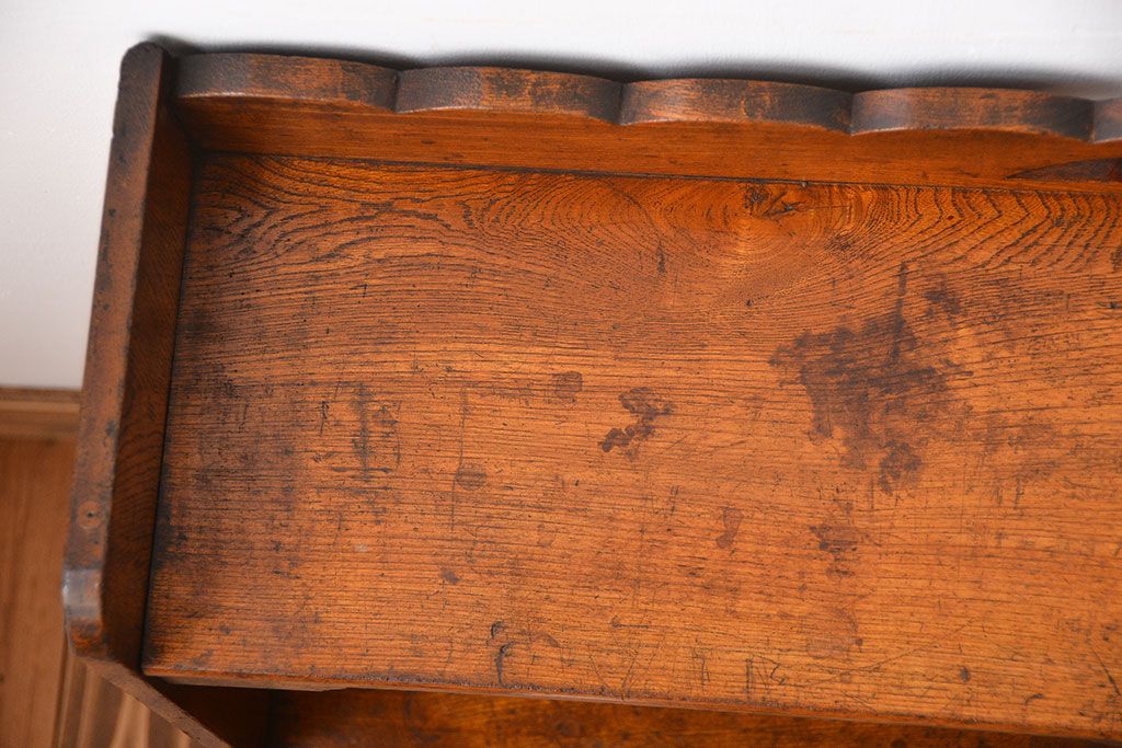 アンティーク家具　ウサギの小さなかわいい古い木製本棚