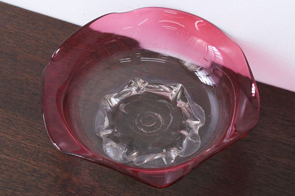 アンティーク雑貨 アンティーク 大正〜昭和初期・赤フリルガラス鉢(氷