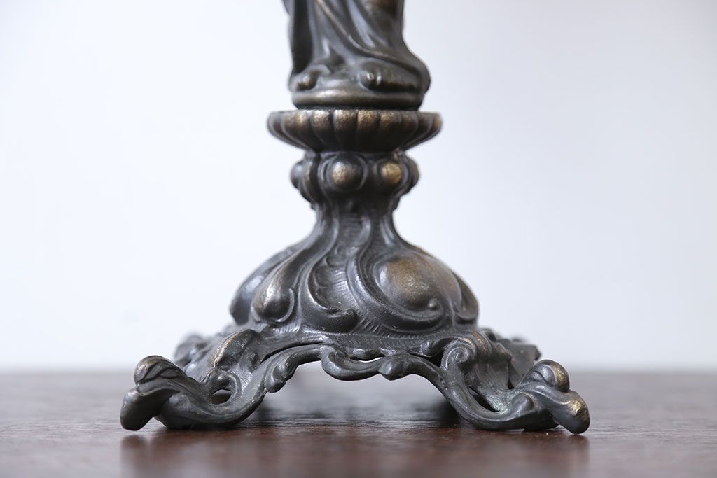 中古　ティファニーランプ(ステンドグラス)(定価約10万円)