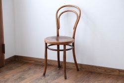 アンティーク家具　イギリスアンティーク　おしゃれなダブルループベントウッドチェア(トーネット・バルーンバック)(1)