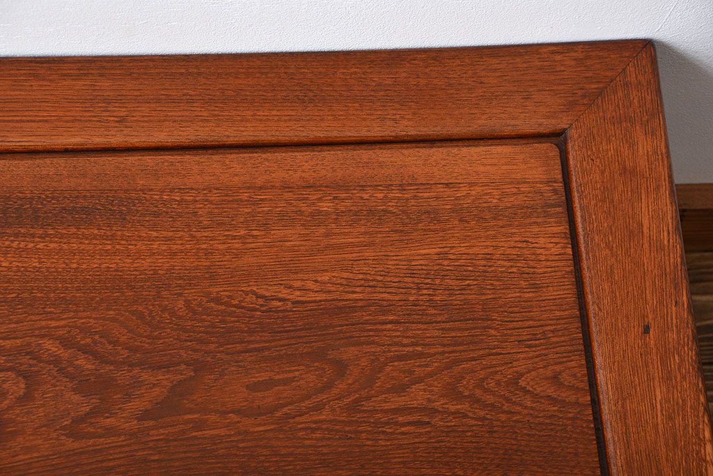 レトロ家具　昭和レトロ　古い木の正方形角ちゃぶ台