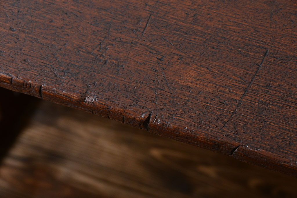 レトロ家具　昭和レトロ　古い学校の木製アンティークデスク(平机)