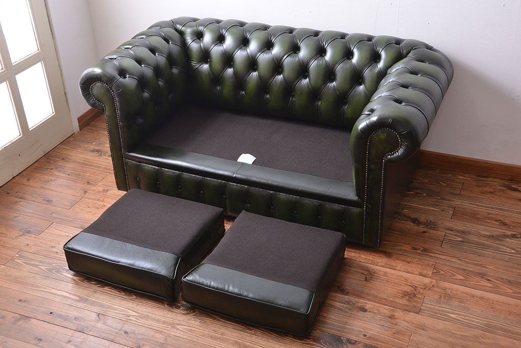 アンティーク家具　イギリス製　本革チェスターフィールドラブソファ