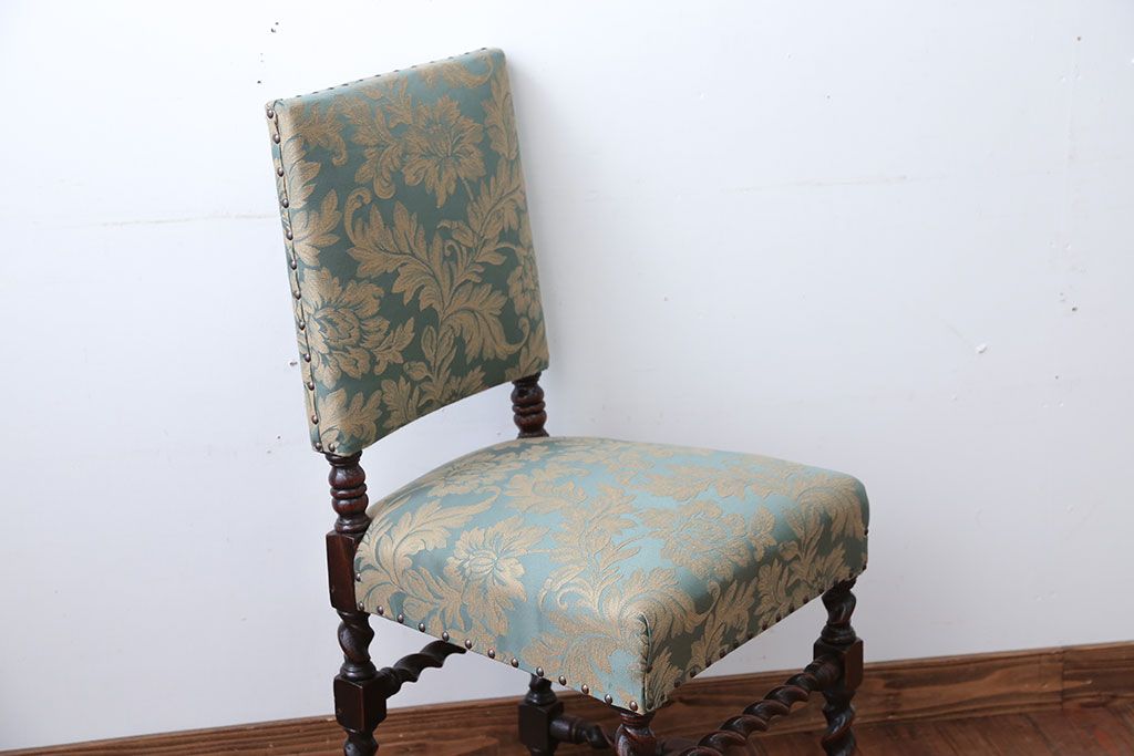 中古　イギリス製　オーク材の優雅なツイストレッグダイニングチェア(2)