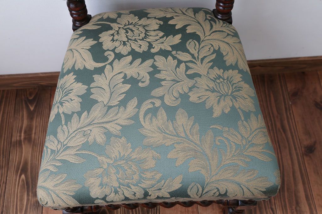 中古　イギリス製　オーク材の優雅なツイストレッグダイニングチェア(2)