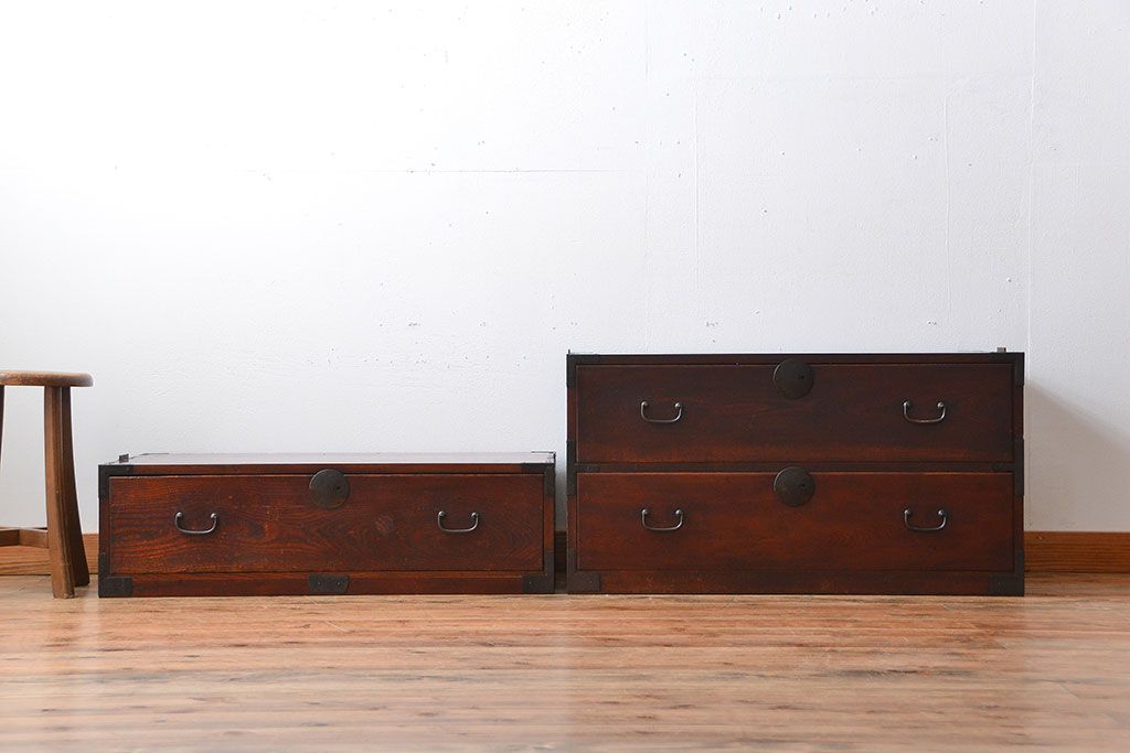 アンティーク家具　古民具・骨董　欅材!丸金具の時代箪笥テレビボード(ローボード)(2)
