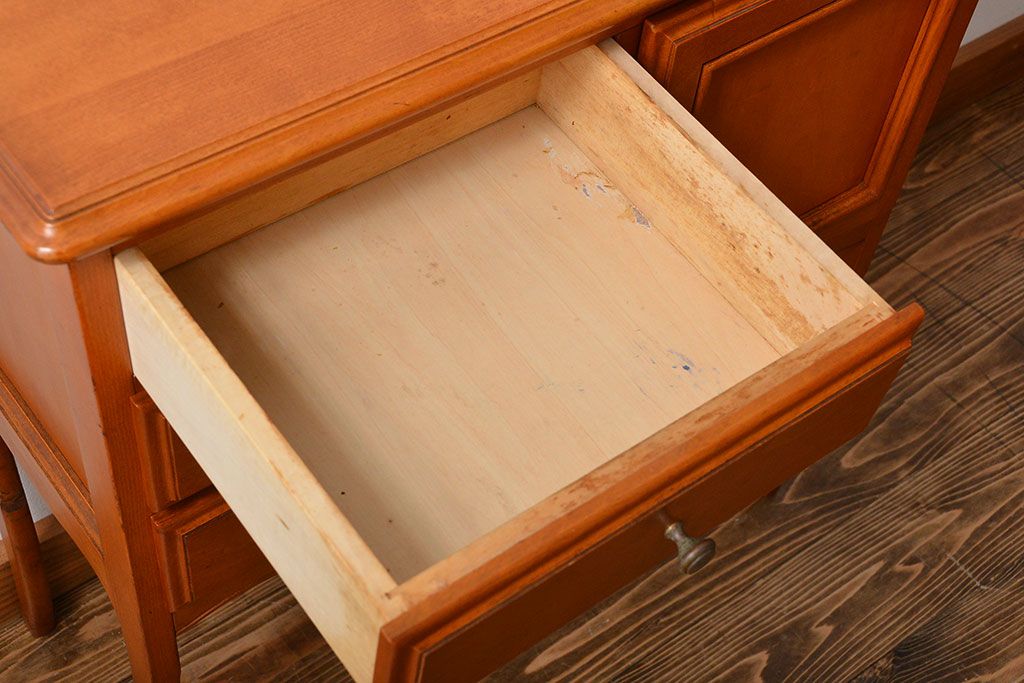 中古　カリモク　引き出し・戸棚付きコンソールテーブル