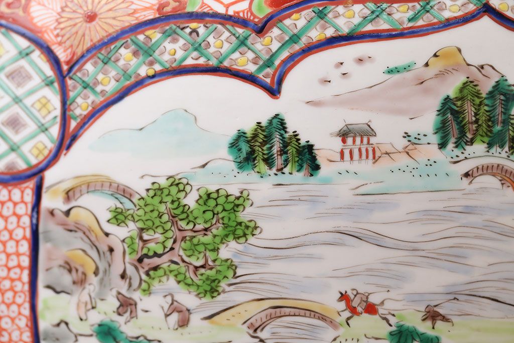 アンティーク雑貨　古民具・骨董　明治〜大正時代　古い色絵火鉢 (窓絵・十錦手)