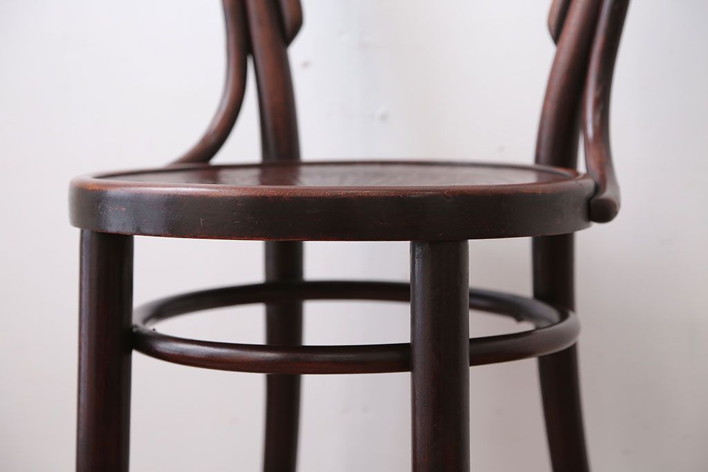 アンティーク家具　アンティーク　THONET(トーネット)社製バルーンバックベントウッドチェア(2)