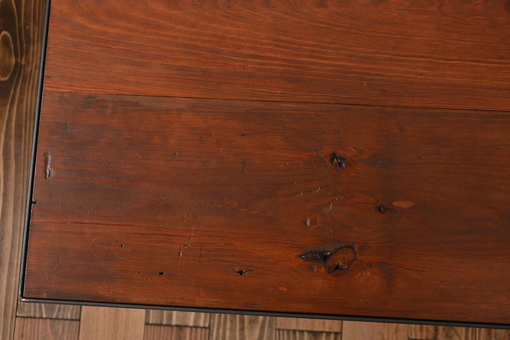 ラフジュ工房オリジナル　古材天板の2人用鉄脚ダイニングテーブル