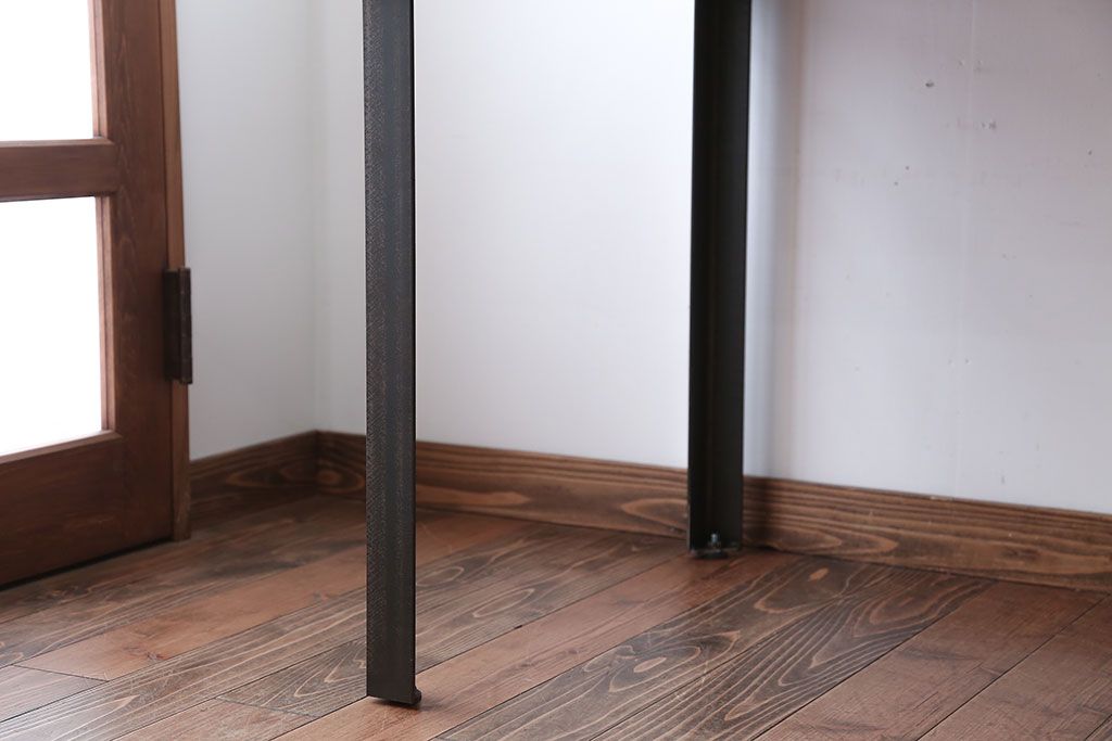 【ラフジュ工房オリジナル・ダイニングテーブル】古材天板の4人用鉄脚ダイニングテーブル