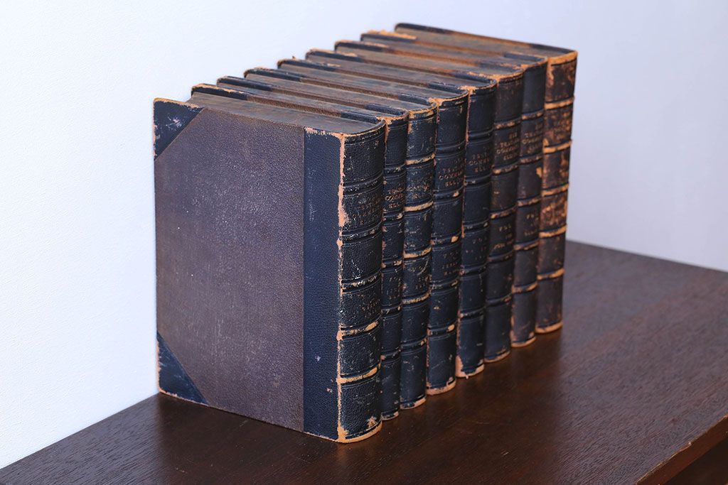 アンティーク雑貨　アンティーク　1899年古い洋書8冊セット(古書・アトリエ)