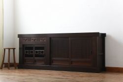 アンティーク家具　古民具・骨董　古い水屋箪笥ローボード(リビングボード、テレビボード、テレビ台、キャビネット、収納棚)(2)