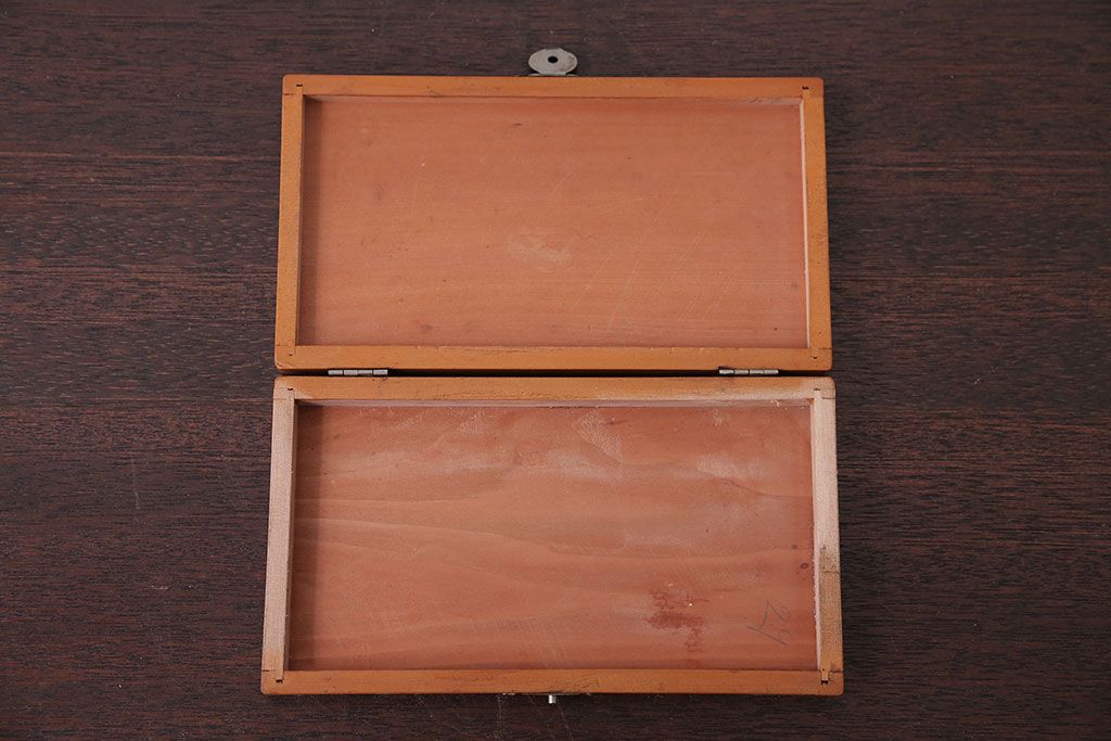 タD0879◇H77cm×W55cm◇けんどん式◇レトロな味わいの古い