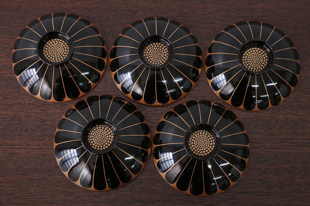アンティーク雑貨　アンティーク　古い木製菊花椀5客(漆器)