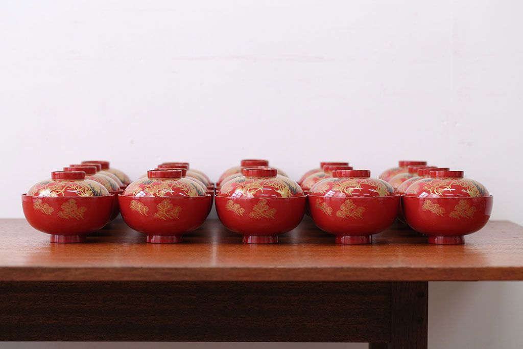 アンティーク雑貨　アンティーク　朱梅松鶴高蒔絵木製椀20客(漆器)