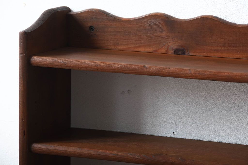 アンティーク家具　イギリスアンティーク　シンプルな古い木製のウォールラック(壁掛け飾り棚)