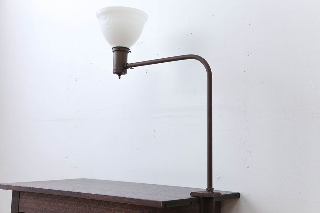 和製アンティーク　古い真鍮製の伸縮式デスクライト(照明)