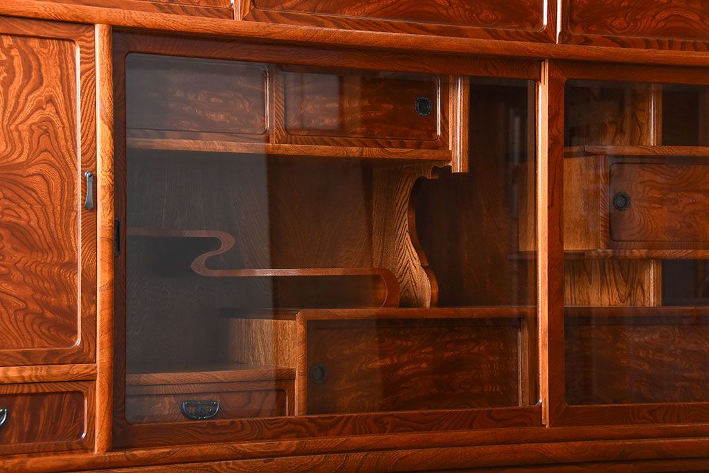 中古 特大サイズ!玉杢の極めて美しい最高級欅茶箪笥 | ラフジュ工房