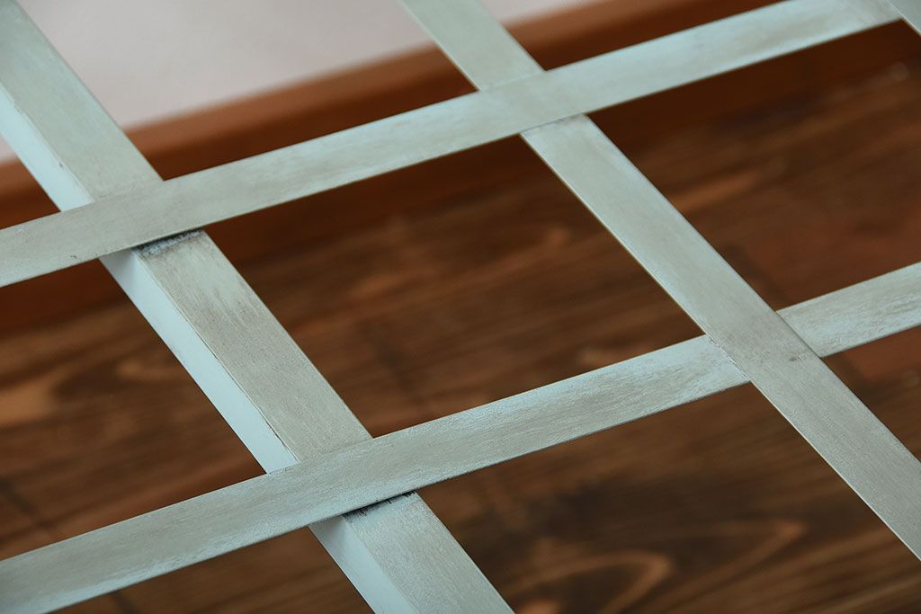 アンティーク家具　アンティークペイント　爽やかな色のアイアン折り畳みベッドフレーム