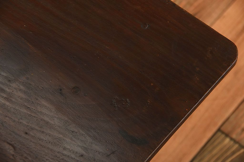 アンティーク家具　和製アンティーク　引き出し2杯付き!古い木製の小さな平机(文机)