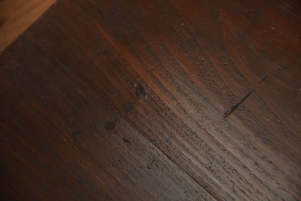 アンティーク家具　和製アンティーク　引き出し2杯付き!古い木製の小さな平机(文机)