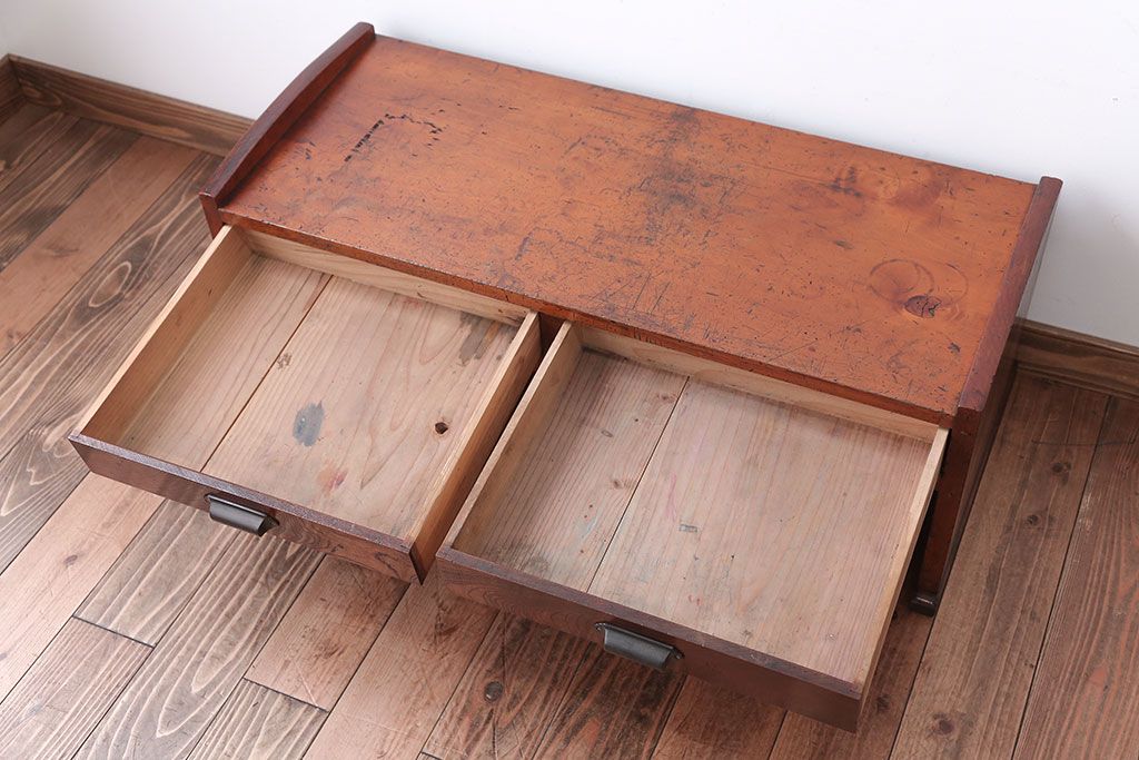 アンティーク家具　和製アンティーク　引き出し2杯付き!古い木製の文机