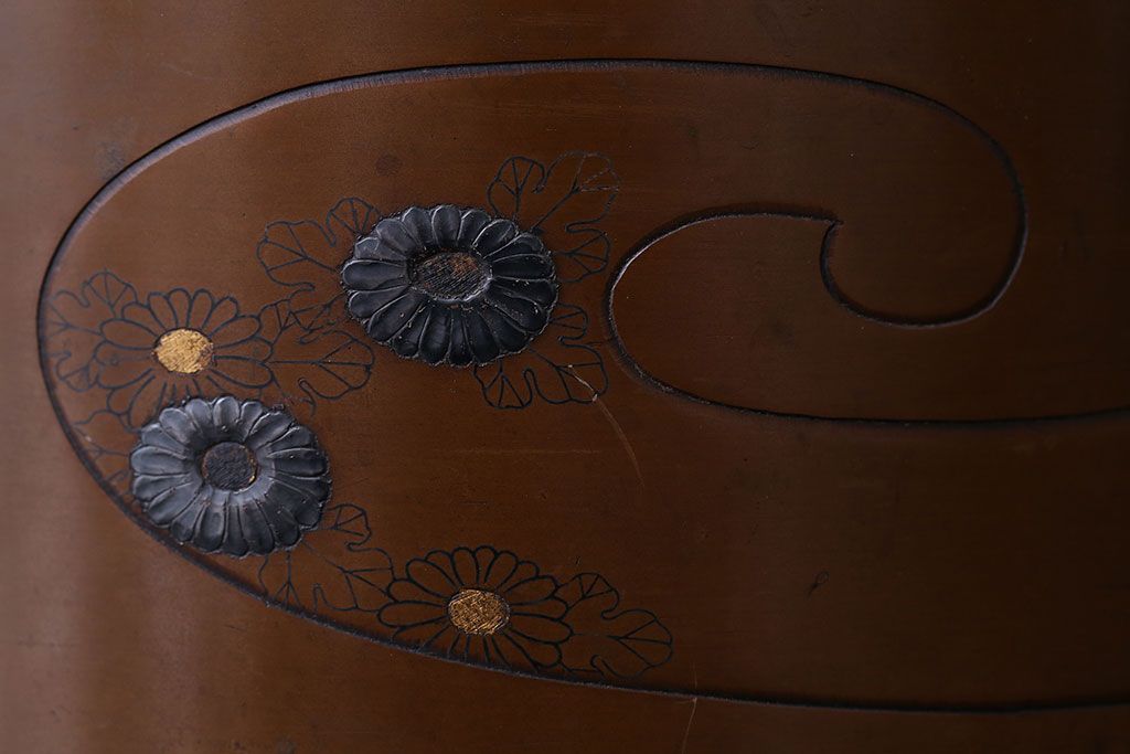 アンティーク雑貨　和製アンティーク　古銅・菊彫象嵌火鉢一対