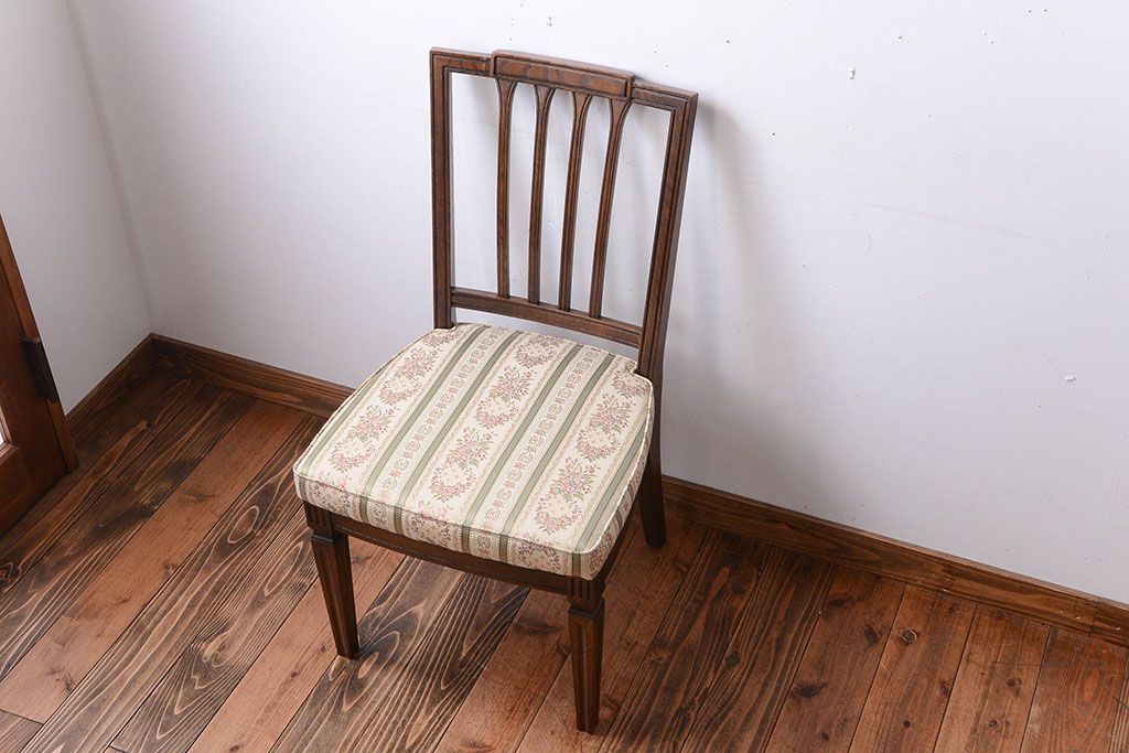 中古　カリモク　ドマーニ　ダイニングチェア(2)(定価約6万円)