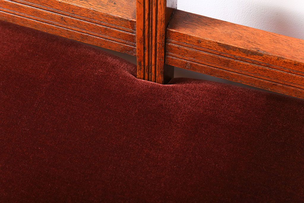 アンティーク家具　イギリスアンティーク　オーク材の重厚で美しいアームベンチソファ