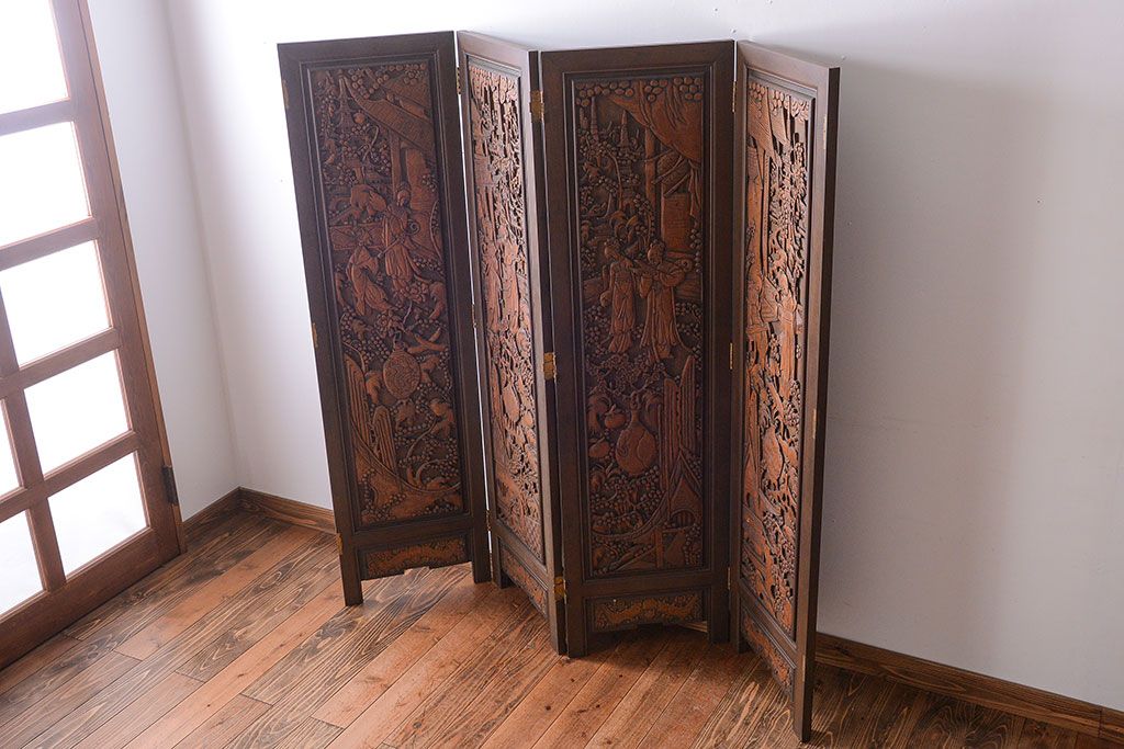 中古　民芸家具　彫刻が魅力的な上質の衝立て(パーテーション)
