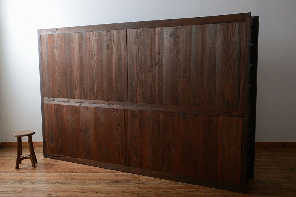 アンティーク家具　和製アンティーク　特大サイズ!前面檜材の高級重ね収納戸棚