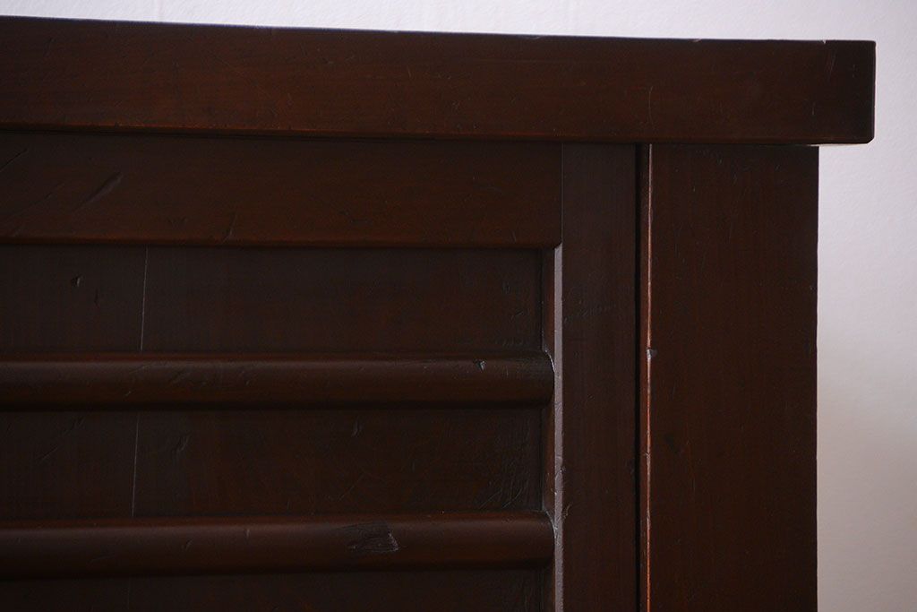 アンティーク家具　古民具・骨董　六尺　横桟戸の古い高級水屋箪笥ローボード(リビングボード、テレビボード、テレビ台、キャビネット、収納棚)