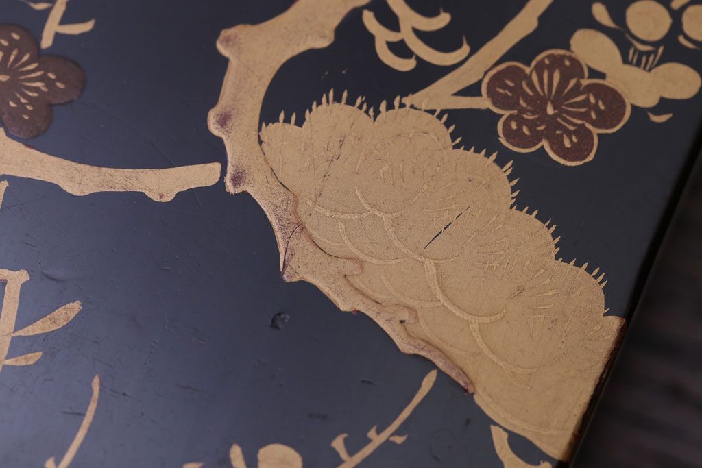 アンティーク雑貨　アンティーク　梅花の図・蒔絵文箱(漆器、梨地)