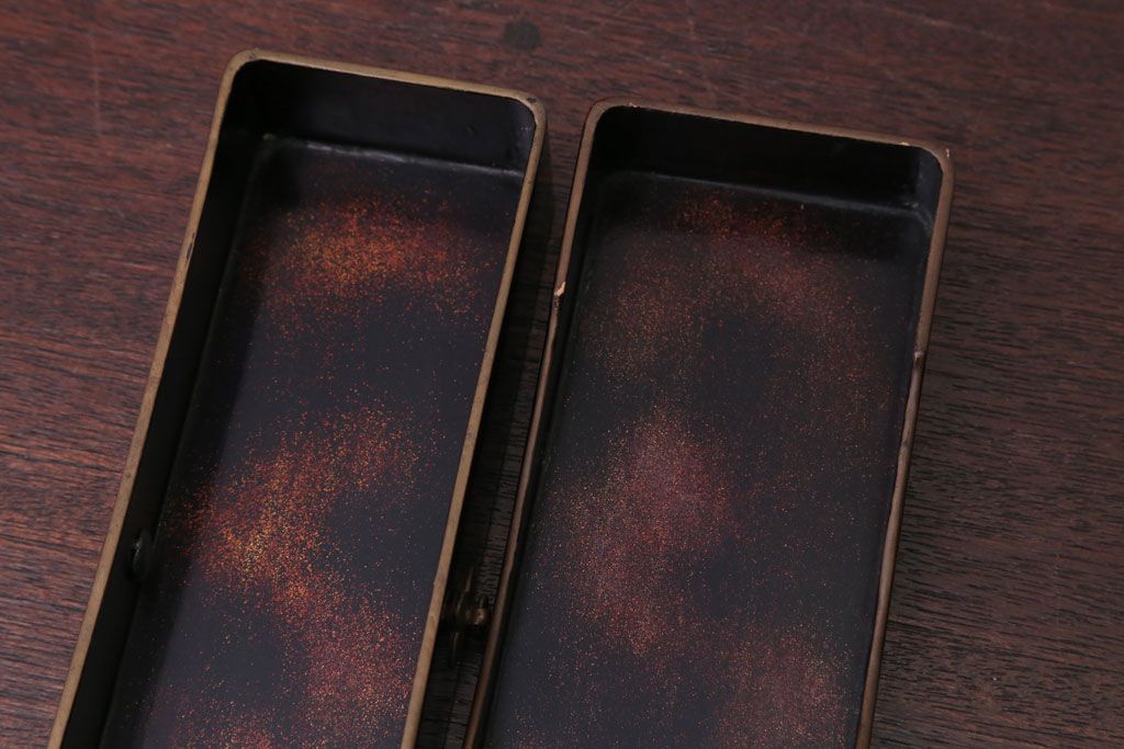 アンティーク雑貨　アンティーク　梅花の図・蒔絵文箱(漆器、梨地)