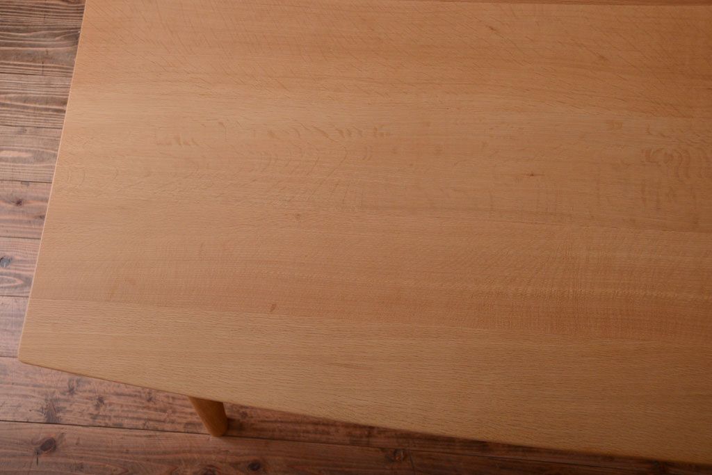 中古　柏木工　ナラ材のダイニングテーブル
