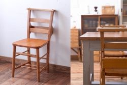 アンティーク家具　イギリスアンティーク　ビーチ材のチャーチチェア(チャペルチェア)(2)