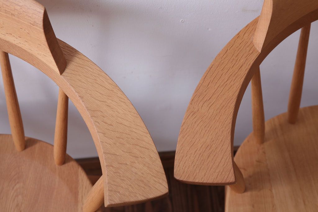 中古　柏木工　オーク材のクラウンチェア2脚セット(ウィンザーチェア、ウインザーチェア)