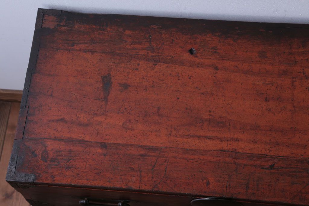 アンティーク家具　アンティーク　鉄脚付き時代箪笥ローボード(2)