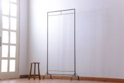 ラフジュ工房オリジナル　シンプルなアイアンハンガーラック【小】(1)