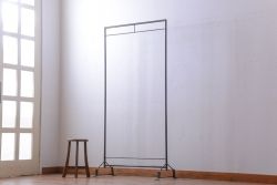 ラフジュ工房オリジナル　重厚なアイアンハンガーラック【小】(2)