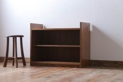 アンティーク家具　アンティーク　オープンラックの小さな収納棚(テレビ台)