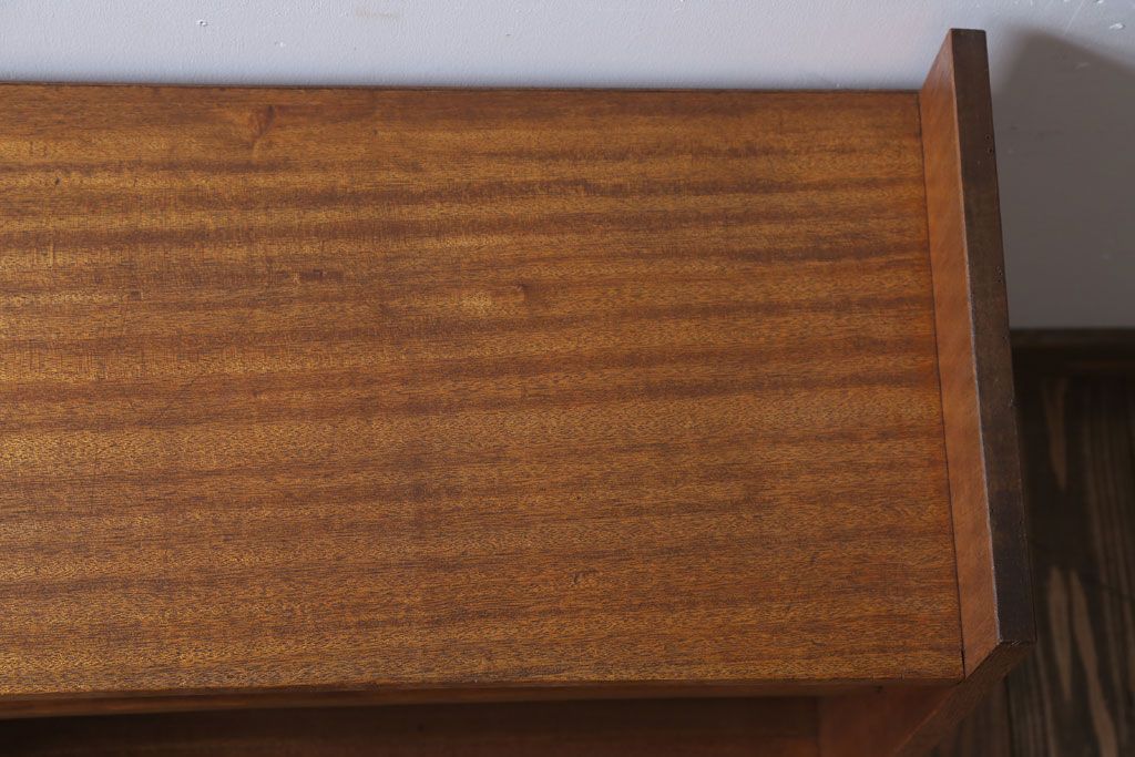 アンティーク家具　アンティーク　オープンラックの小さな収納棚(テレビ台)